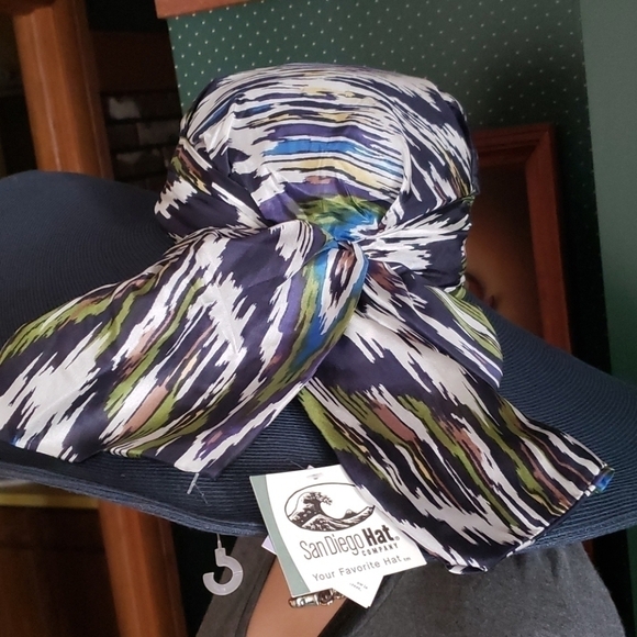?san Diego Hat co. NWT.